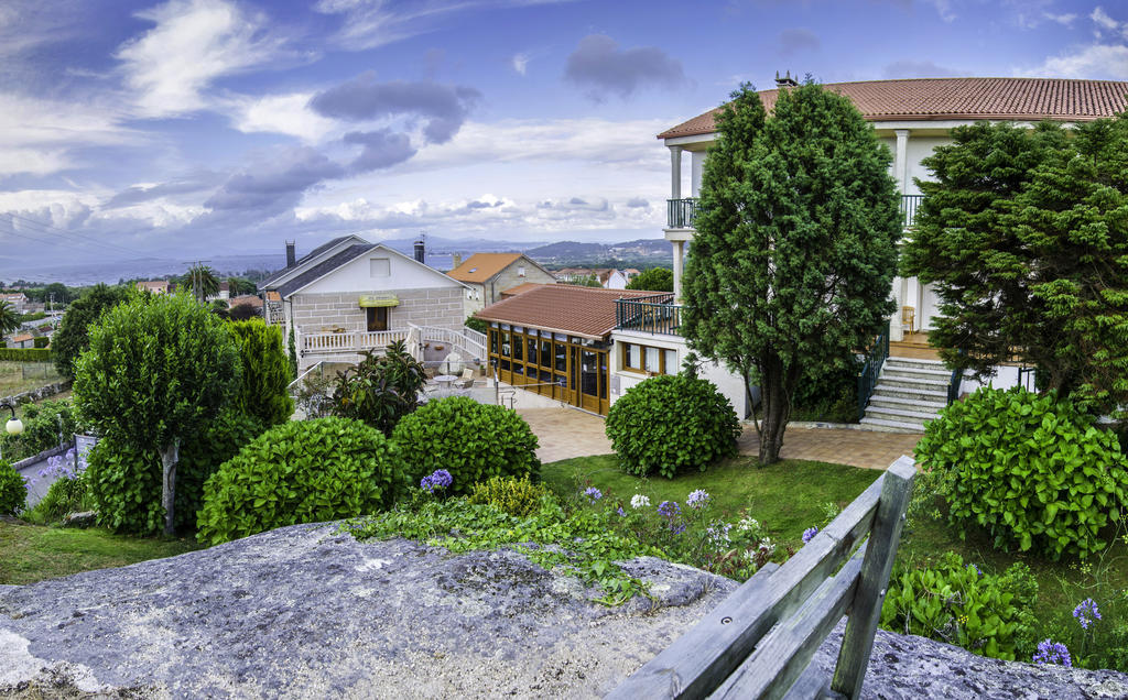 Hotel&Apartamentos Cons da Garda San Vicente do Grove Bagian luar foto